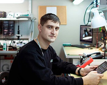 Мастер сервисного центра по ремонту техники Leff